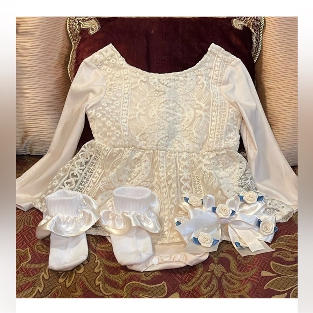 Kids one piece size 24 months & socks and bow price is firm